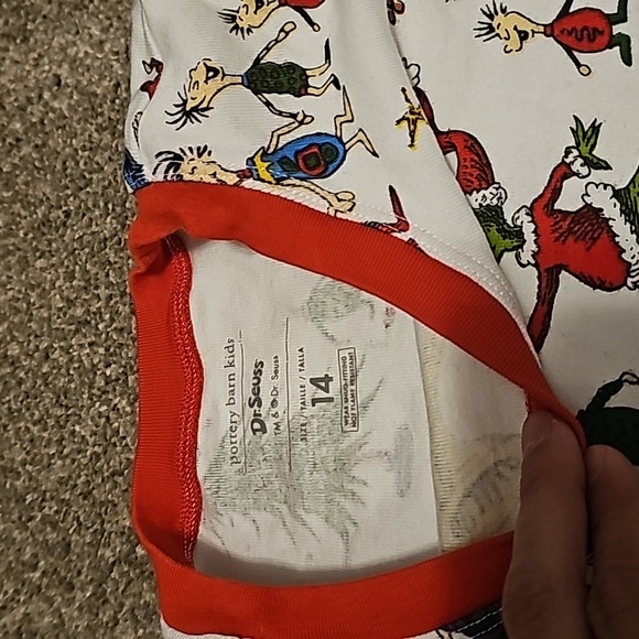 Pottery Barn Dr Suess Grinch Christmas Pajamas Kids Size 14 - Picture 5 of 5